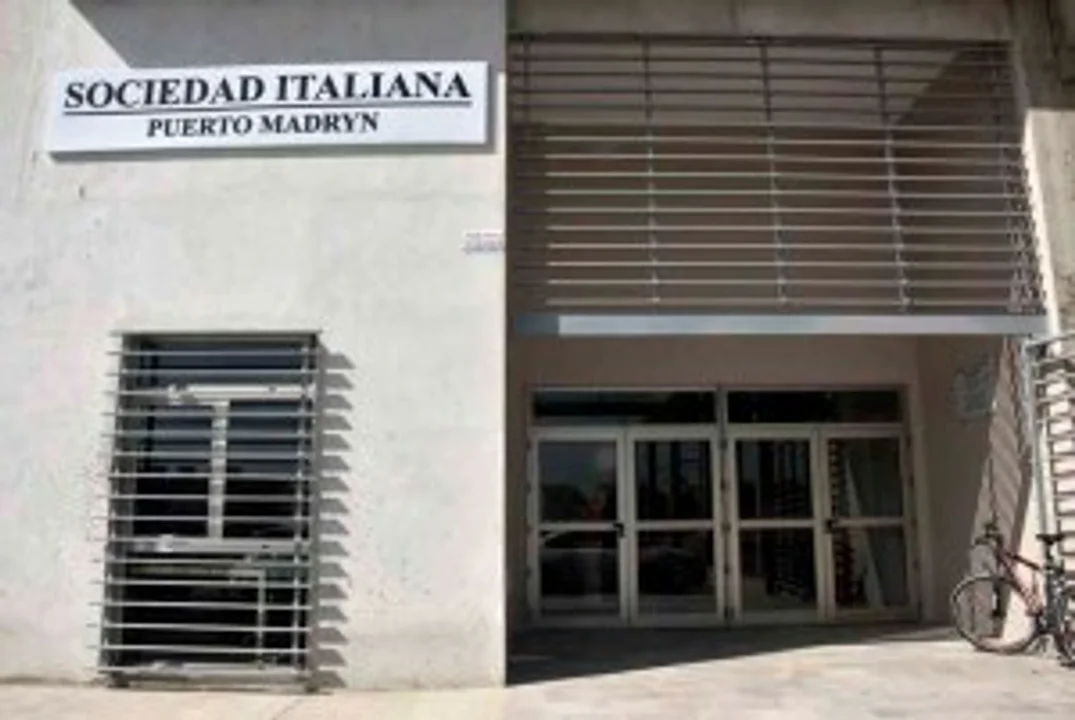 Abrir a en Madryn la primera escuela bicultural de italiano de la