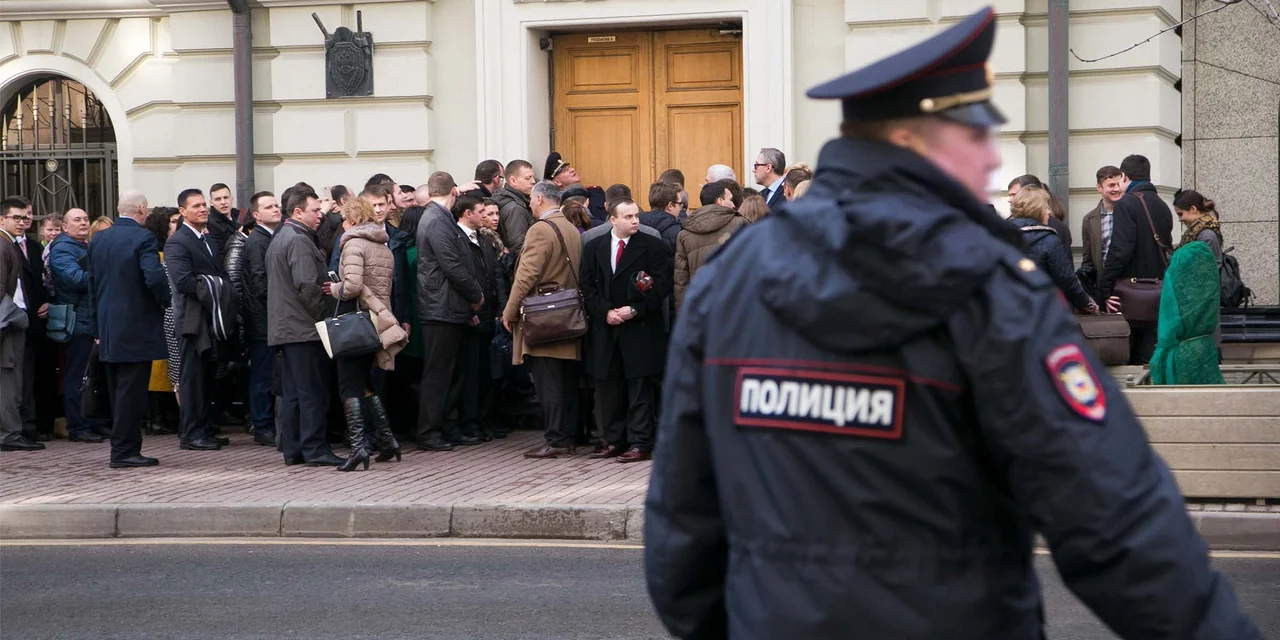 Los Testigos de Jehová denuncian que Rusia encarceló a más de 320 fieles de su credo