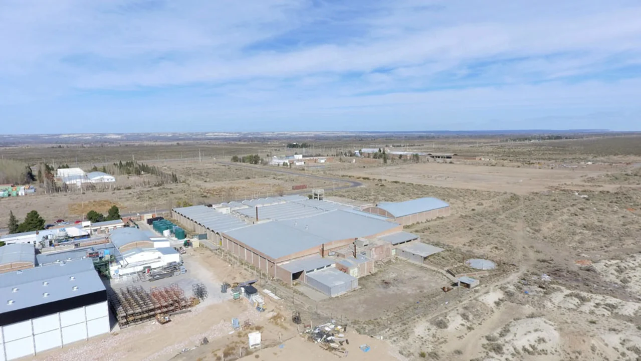 Nuevas empresas planean radicarse en una zona industrial de Trelew. Foto archivo: Radio 3