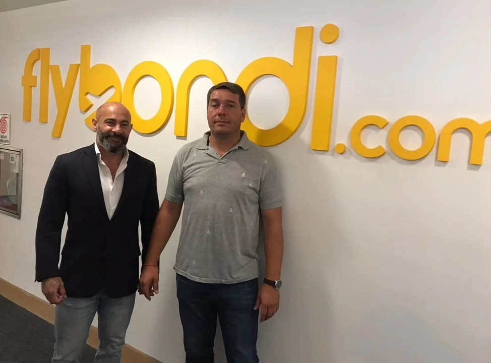 Federico Massoni y  Damián Biss se reunieron con autoridades de Flybondi