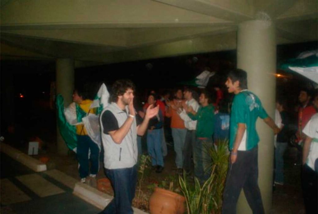 La noche que el grito de "Gimnasia Campeón" se escuchó en Buenos Aires y todo el país