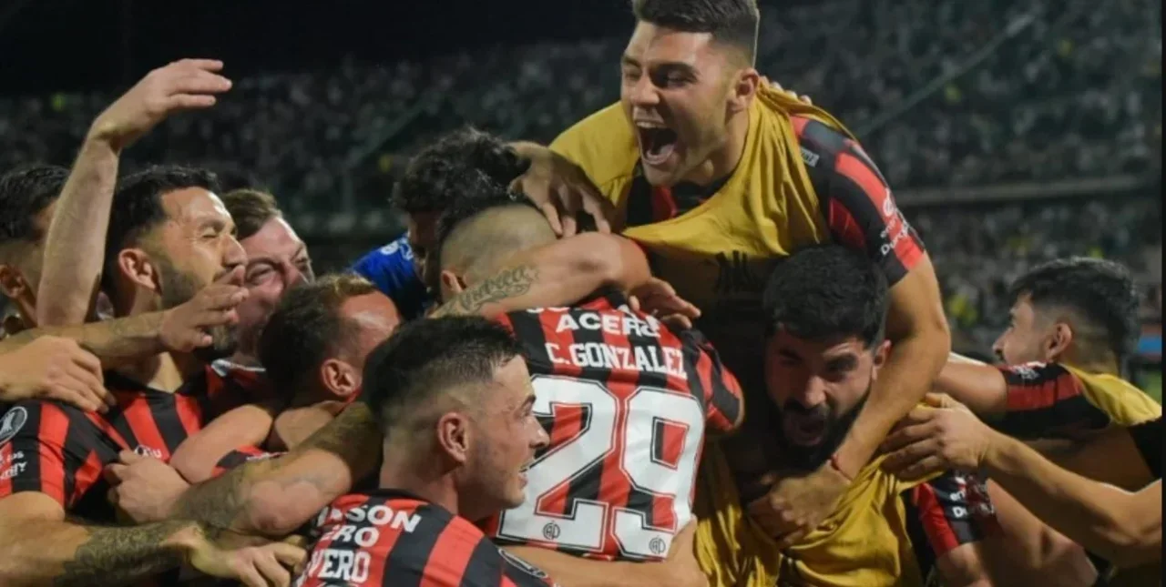 Quién es el ex CAI de Comodoro que consiguió la histórica clasificación a la Sudamericana con Patronato