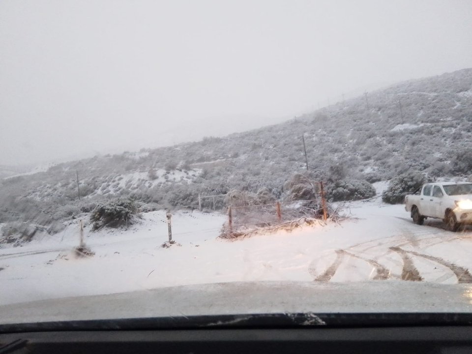 noticiaspuertosantacruz.com.ar - Imagen extraida de: https://adnsur.com.ar/policiales---judiciales/temporal-de-fuertes-lluvias-y-viento-en-comodoro-para-el-martes--podrian-caer-hasta-20-mm-y--llega-la-nieve-_a662fbd2a5640930b243ce150