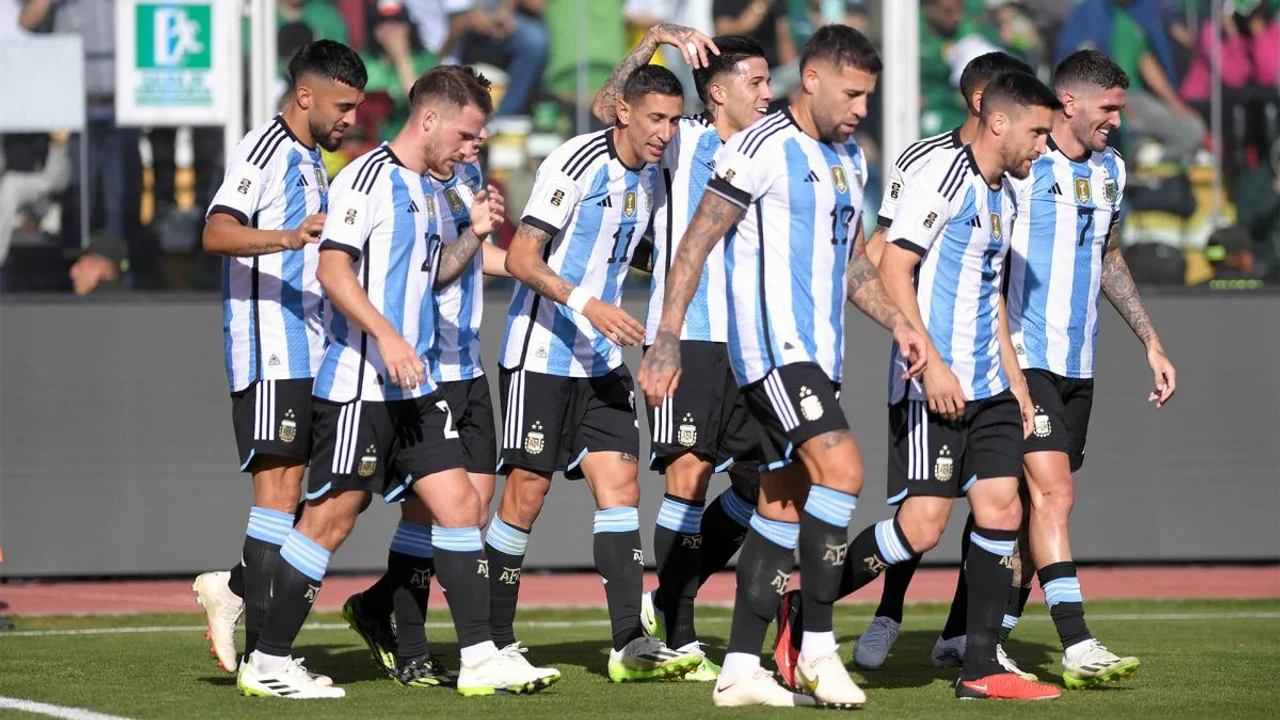 Argentina, sin Messi, le ganó a Bolivia y es puntero de las Eliminatorias: Los goles de la Scaloneta en La Paz