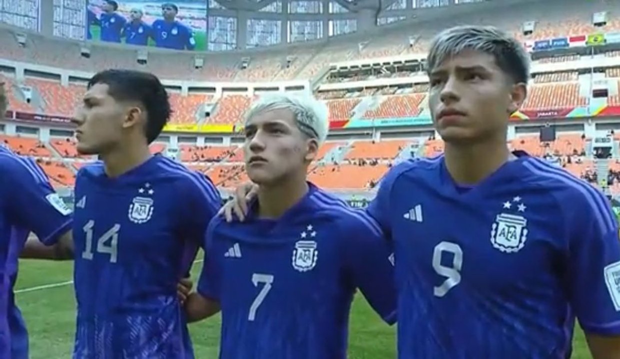 Mundial Sub 17: Argentina venció a Japón con un golazo del Diablito  Echeverri, Los otros festejos fueron de Valentino Acuña y Agustín Ruberto, Página