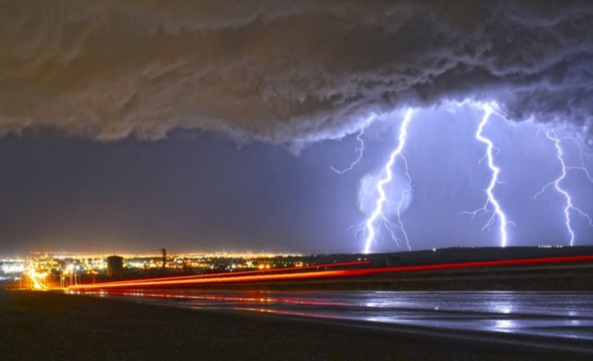 noticiaspuertosantacruz.com.ar - Imagen extraida de: https://adnsur.com.ar/sociedad/martes-de-tormentas-en-trelew-y-puerto-madryn_a66022212c1a9c0340cef2c46