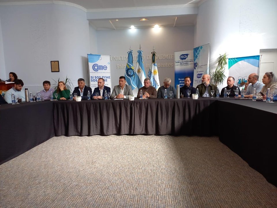 noticiaspuertosantacruz.com.ar - Imagen extraida de: https://adnsur.com.ar/sociedad/empresarios-de-todo-chubut-consensuaron-una-agenda-productiva---que-temas-se-abordaron-_a661c82a4508c08b96379c9ae