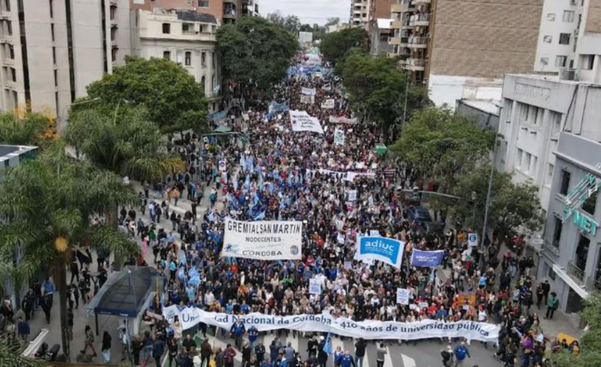 noticiaspuertosantacruz.com.ar - Imagen extraida de: https://adnsur.com.ar/politica/-las-universidades-no-se-van-a-cerrar-y-no-van-a-quedar-sin-presupuesto---sostuvo-adorni_a6629120931eeb7d31df31de5