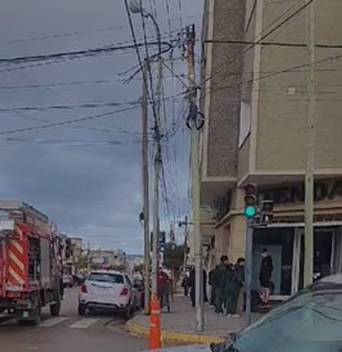 noticiaspuertosantacruz.com.ar - Imagen extraida de: https://adnsur.com.ar/policiales---judiciales/comodoro--prendieron-las-calderas-en-un-comercio-y-el-humo-convoco-a-bomberos_a663eae56354d11a27441bb52