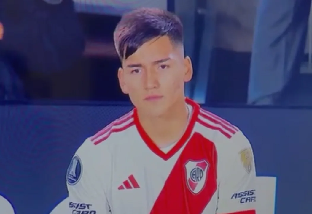 De Comodoro a América: Ian Subiabre cumplió su sueño y debutó con River en la Copa Libertadores