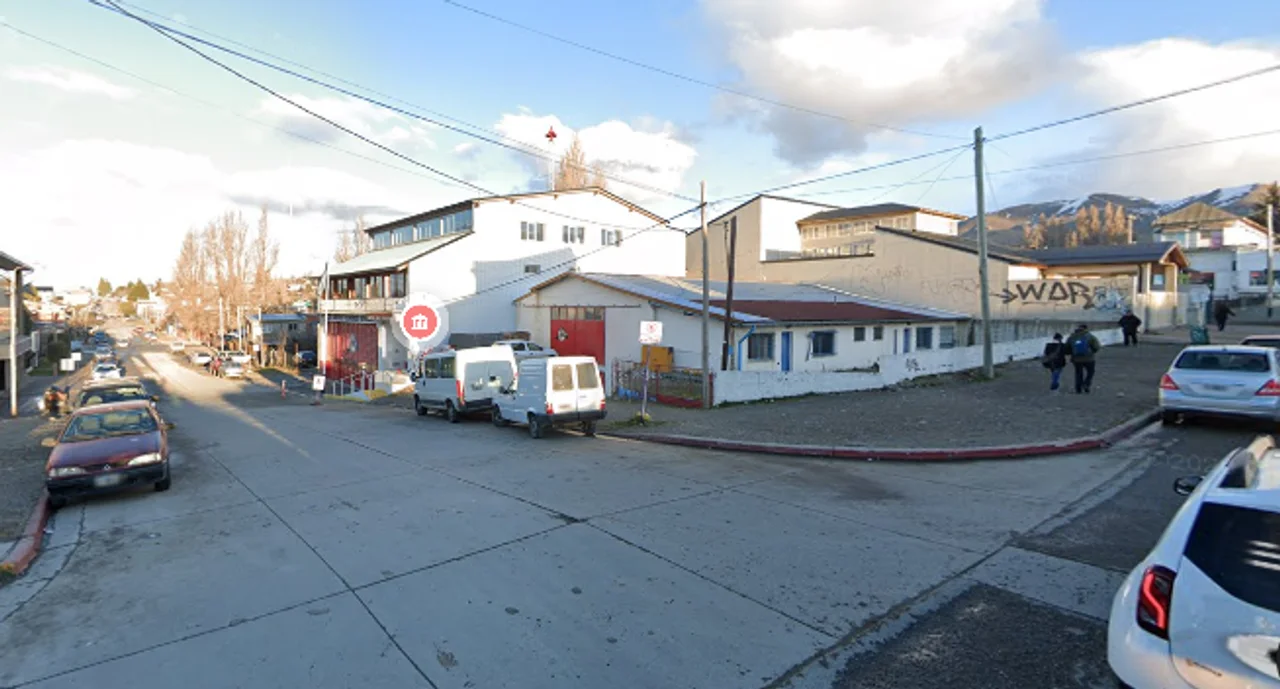 Esquina de Onelli y Yatasto, Bariloche.
Foto: Captura Google Maps.