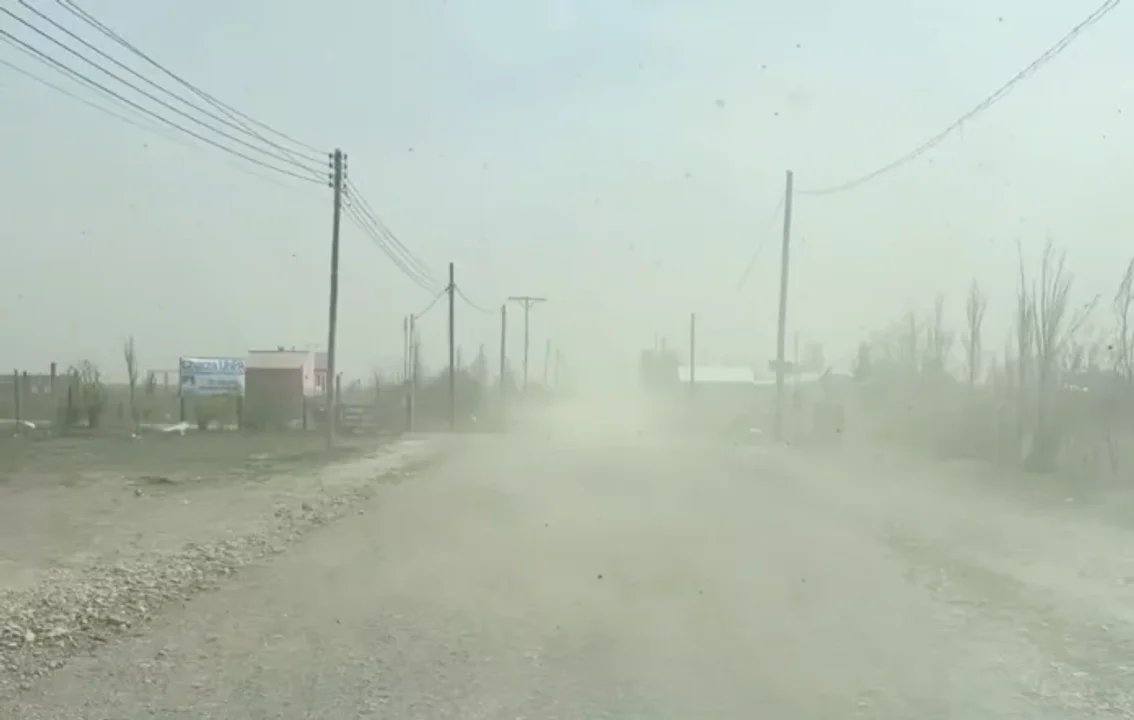 noticiaspuertosantacruz.com.ar - Imagen extraida de: https://adnsur.com.ar/sociedad/noviembre-inicia-con-mucho-viento-y-31--en-trelew-y-puerto-madryn_a67244459a69fdb85b889afce