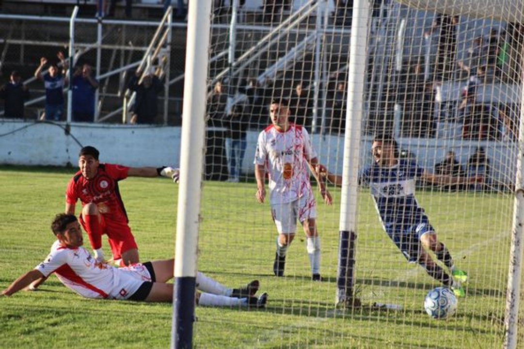 noticiaspuertosantacruz.com.ar - Imagen extraida de: https://adnsur.com.ar/deportes/como-y-cuando-se-jugara-la-quinta-fecha-del-torneo-regional-en-comodoro_a672ad59949f8023a08a79d74