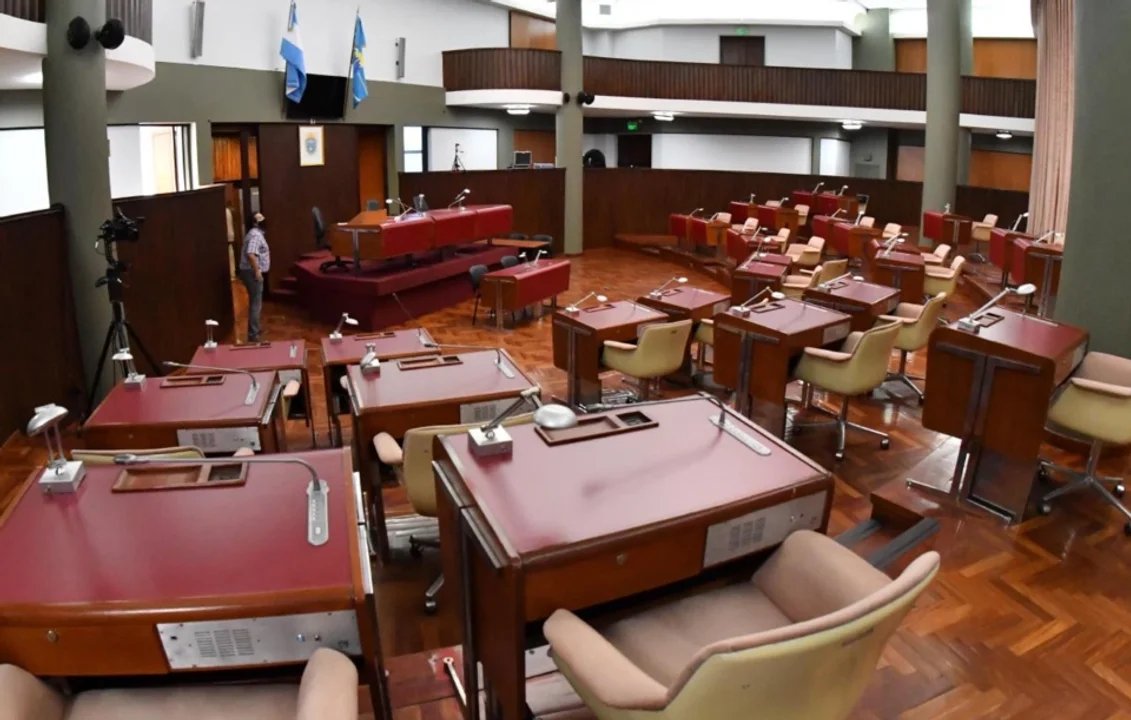 Coliñir solicita revisión del contrato del nuevo bono y advierte sobre deuda acumulada