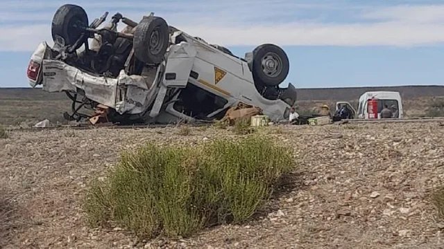 Quién era el trabajador vial que murió en un fuerte choque en la Ruta 40: hay seis personas internadas