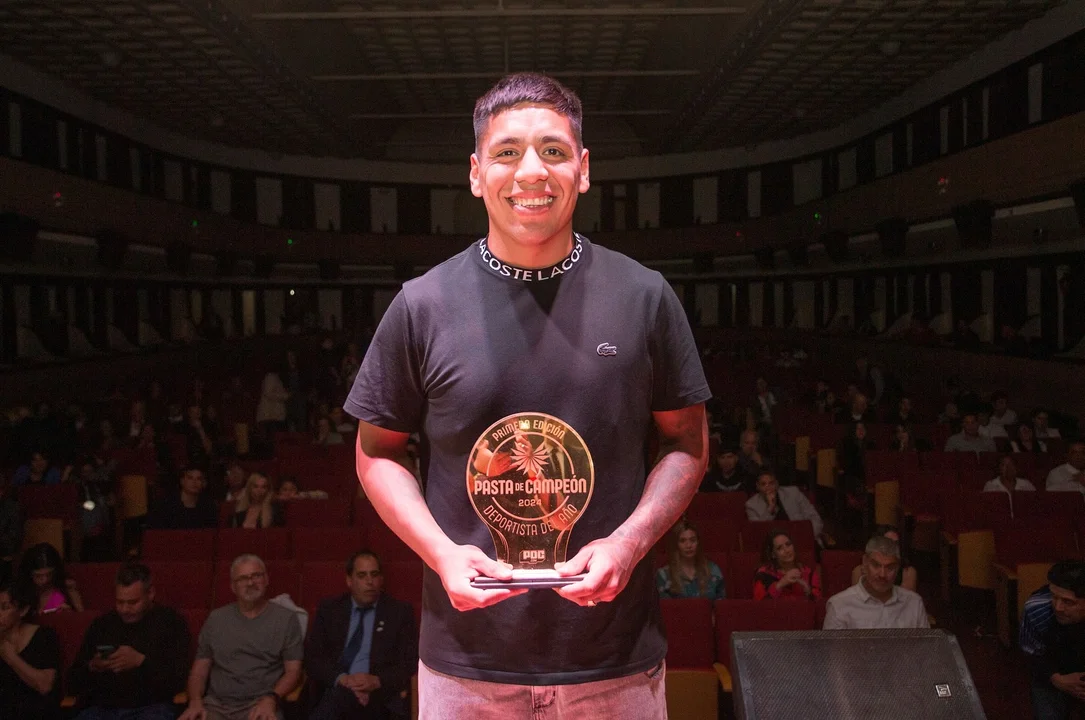 La promesa que Diego Vargas debe cumplir tras ganarse el oro en los Premios Pasta de Campeón
