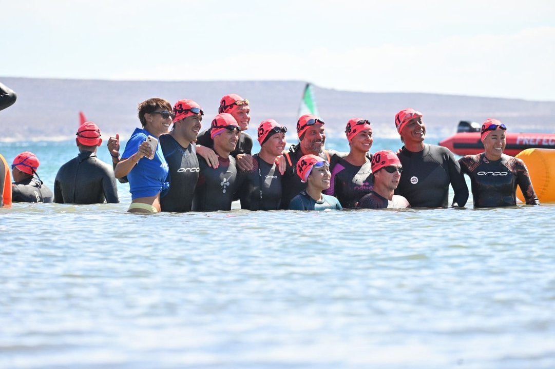 noticiaspuertosantacruz.com.ar - Imagen extraida de: https://adnsur.com.ar/deportes/deportes-en-la-playa--la-agenda-de-puerto-madryn-para-el-verano-2025_a6766b7432a0ea1ad2eb8985f