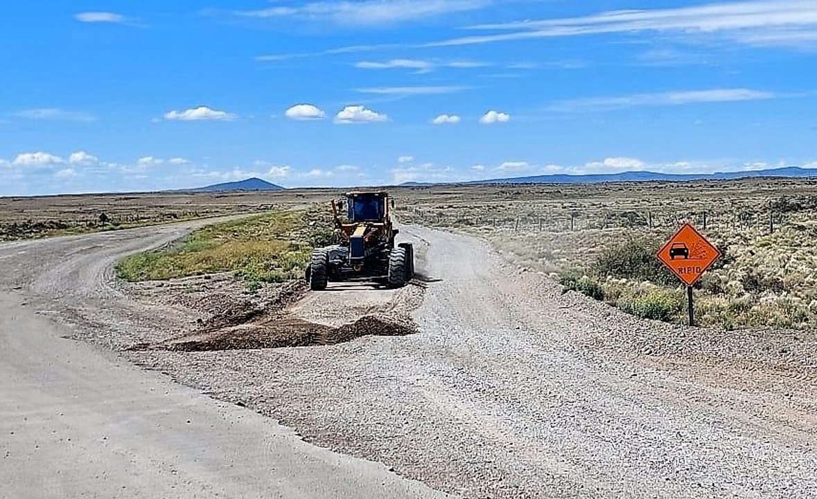 noticiaspuertosantacruz.com.ar - Imagen extraida de: https://adnsur.com.ar/sociedad/se-realizaron-trabajos-de-mejora-y-hay-nuevos-desvios-en-la-ruta-nacional-n--40--entre-facundo-y-los-tamariscos_a6769b4d4b6139869730486cb