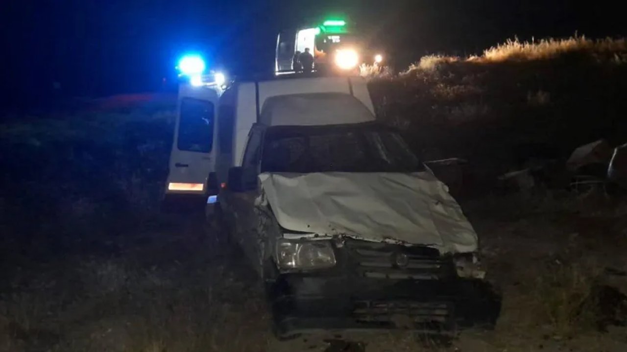 noticiaspuertosantacruz.com.ar - Imagen extraida de: https://adnsur.com.ar/policiales---judiciales/quiso-esquivar-un-zorro-en-la-ruta-237-y-volco---cual-es-el-estado-del-conductor-_a6791669e4a20543a6cc17213