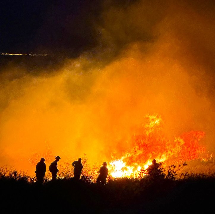 noticiaspuertosantacruz.com.ar - Imagen extraida de: https://adnsur.com.ar/sociedad/chubut--bajo-fuego---en-que-situacion-estan-los-tres-incendios-que-golpean-a-la-provincia-_a67a3aa53484d885781308a03