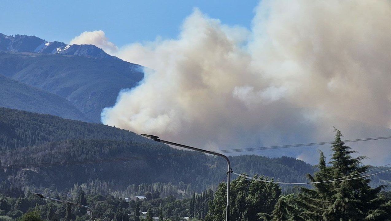 noticiaspuertosantacruz.com.ar - Imagen extraida de: https://adnsur.com.ar/policiales---judiciales/insolito--en-plena-emergencia-por-los-incendios-se-robaron-una-motobomba-_a679cdc19c0a562d7b06ab498