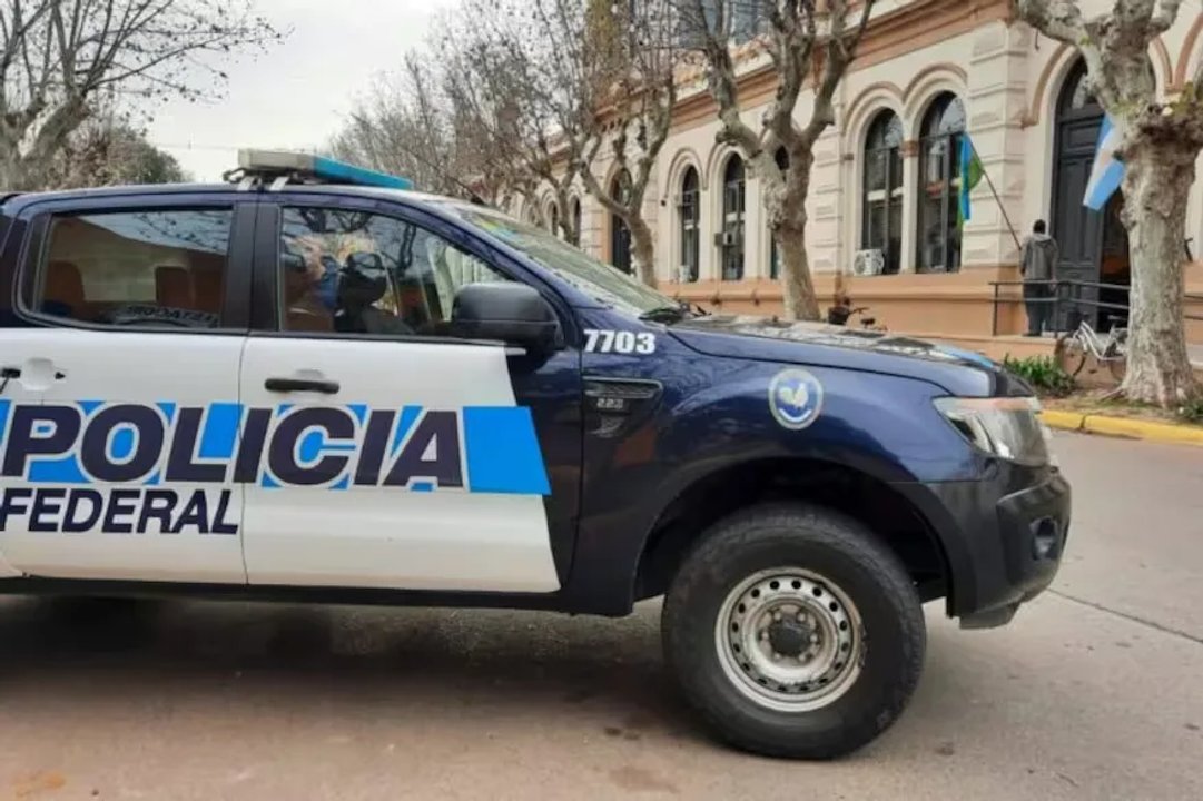 noticiaspuertosantacruz.com.ar - Imagen extraida de: https://adnsur.com.ar/policiales---judiciales/golpe-al-narcotrafico--secuestraron-casi-seis-toneladas-de-drogas-tras-un-operativo_a67a577a8ddf6b24d837695d9
