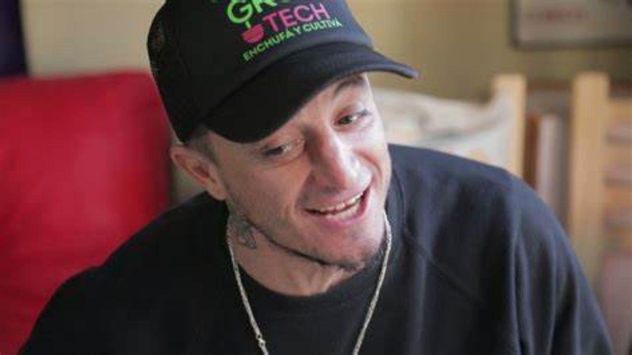 noticiaspuertosantacruz.com.ar - Imagen extraida de: https://adnsur.com.ar/virales/dolor-en-las-redes--murio-el--loco-natural---un-reconocido--influencer-cannabico-_a67a6a4cd1d0aef4865b69764