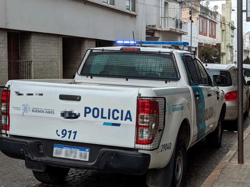 noticiaspuertosantacruz.com.ar - Imagen extraida de: https://adnsur.com.ar/policiales---judiciales/horror--cobro-una-indemnizacion-y-aparecio-muerto--con-signos-de-violencia-y-su-casa-incendiada_a67ab7c9ee3bb406ab131d41e