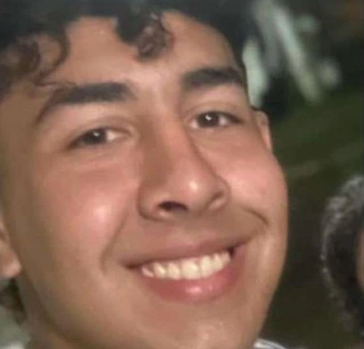 noticiaspuertosantacruz.com.ar - Imagen extraida de: https://adnsur.com.ar/policiales---judiciales/buscan-en-todo-santa-cruz-a-un-joven-de-22-anos-que-no-regreso-a-su-casa_a67ad3aefe906249ea67a11d6