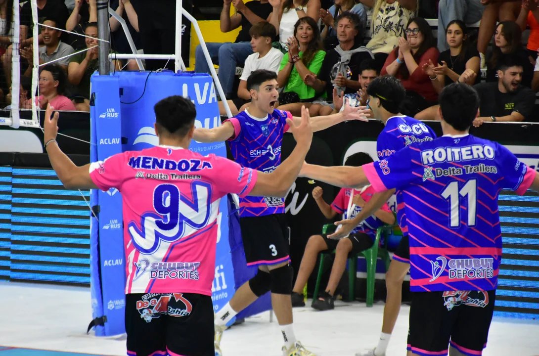 noticiaspuertosantacruz.com.ar - Imagen extraida de: https://adnsur.com.ar/deportes/waiwen-voley-se-enfrenta-a-monteros-en-tucuman--buscando-los-playoffs--hora-y-como-verlo-en-vivo_a67b73383c694f75959b35bd1