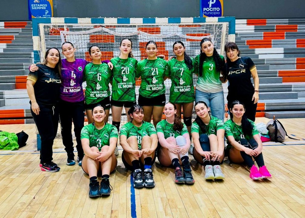 Petroquímica de Comodoro jugando el Nacional de cadetes B