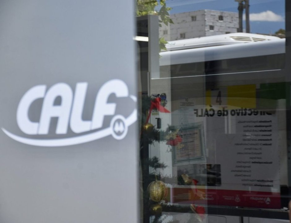 Cooperativas se movilizan en Neuquén en defensa de CALF ante presiones estadounidenses