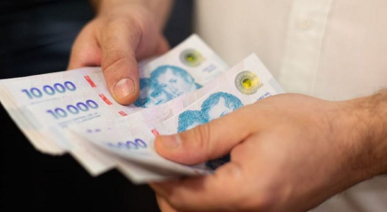 Chubut: el poder adquisitivo de los salarios en el sector privado disminuyó un 13,5%