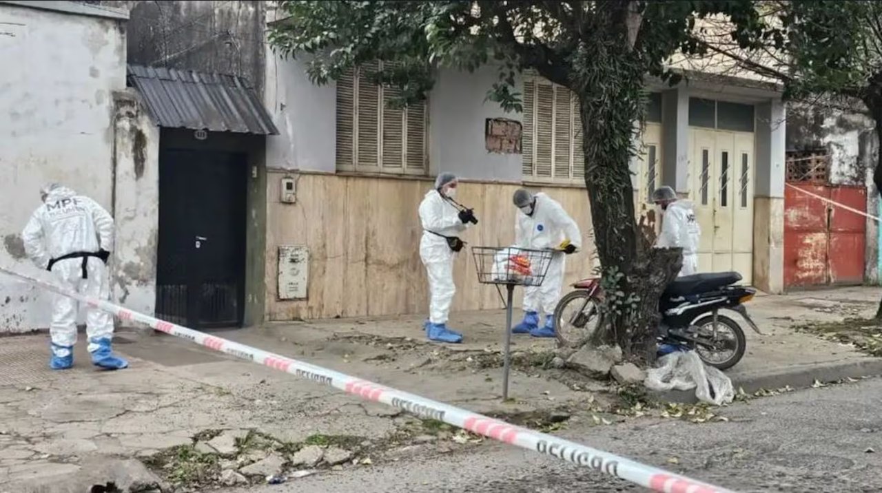 Investigación revela que joven herido en accidente de moto fue baleado