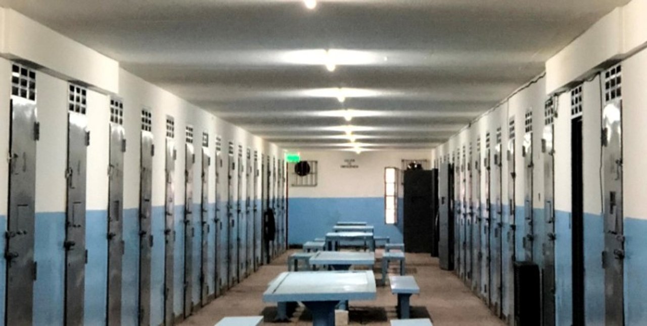 Detienen a abogado en Chubut por intentar ingresar droga y armas a un penal