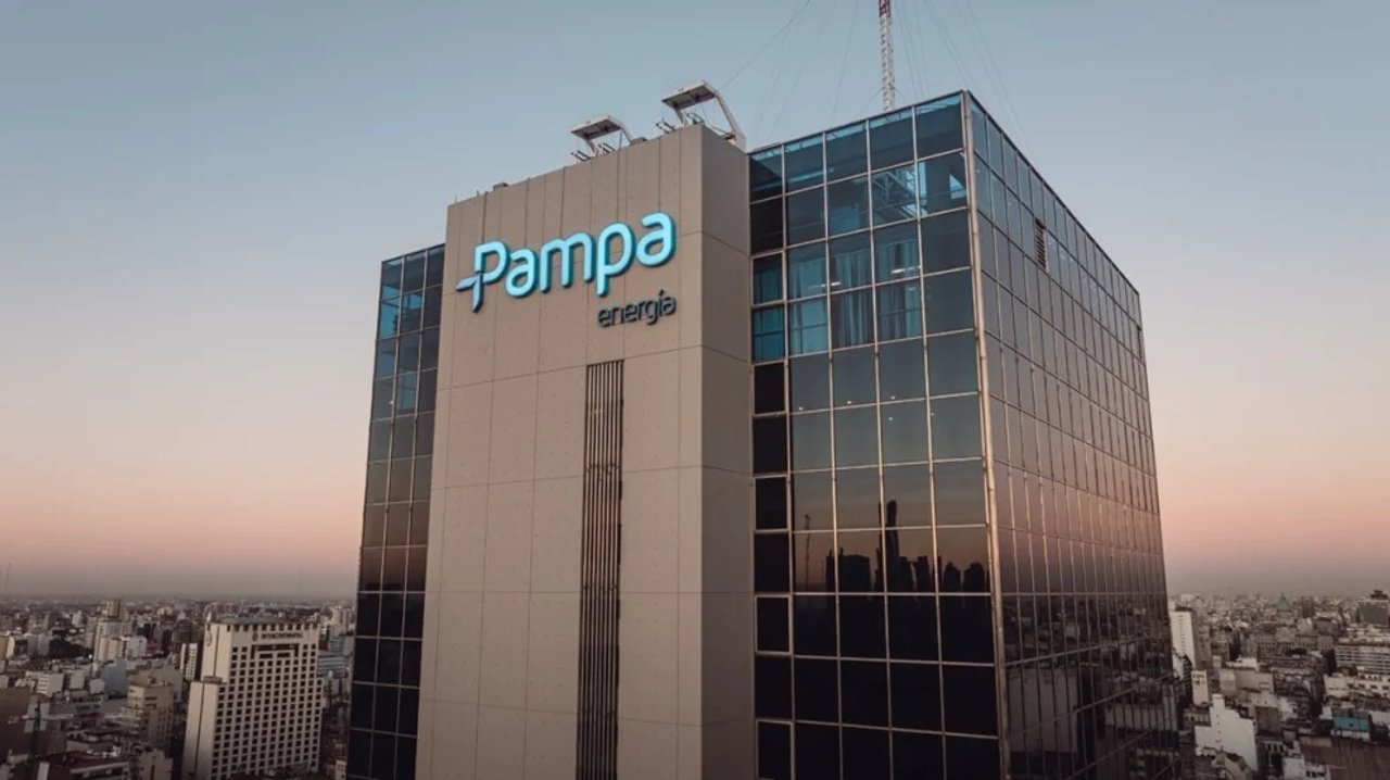 Pampa Energía invertirá USD 2.700 millones en planta de urea en Bahía Blanca
