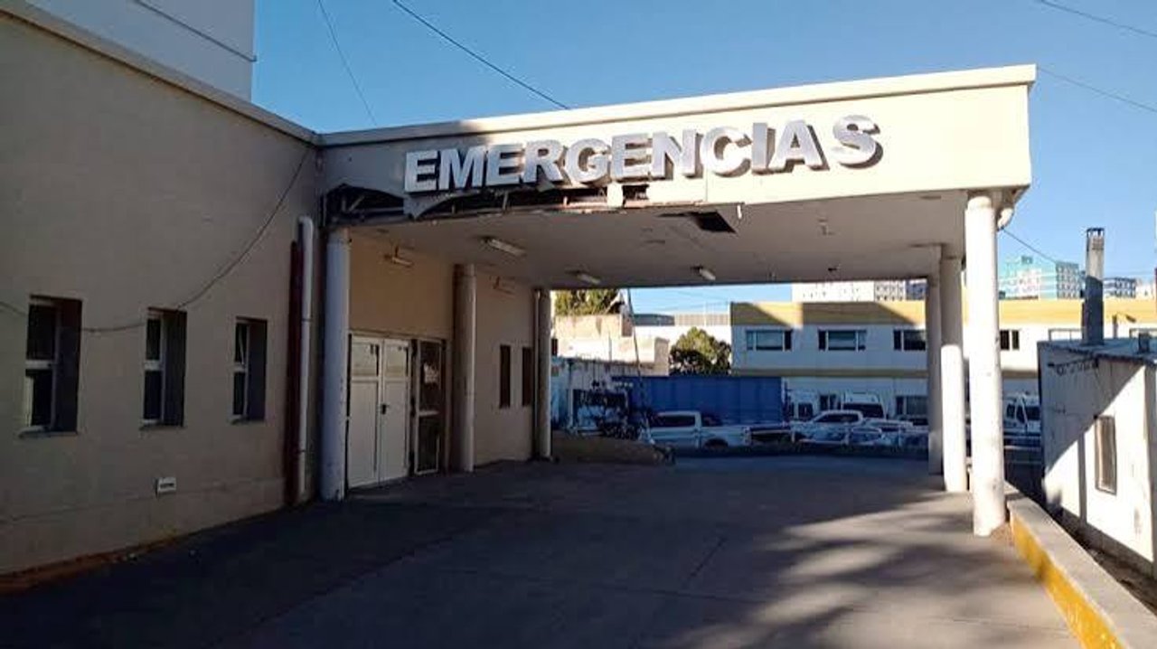 Un jubilado maestro vive en la calle en Comodoro Rivadavia