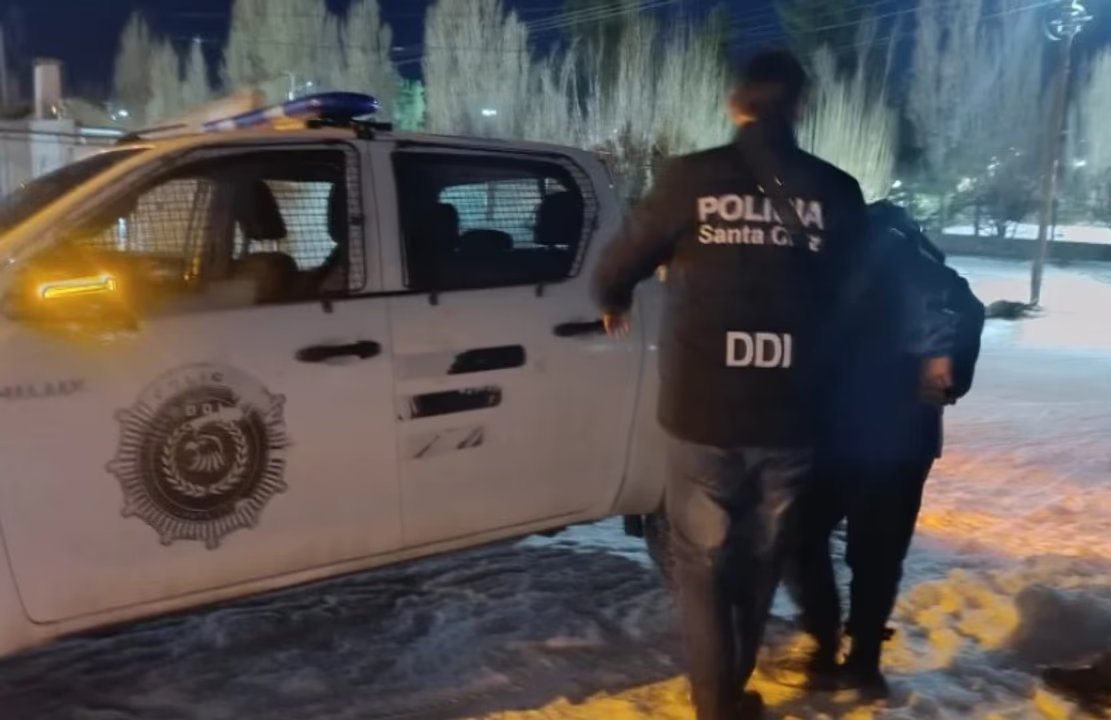 Investigan las circunstancias de la fuga de un detenido en Santa Cruz