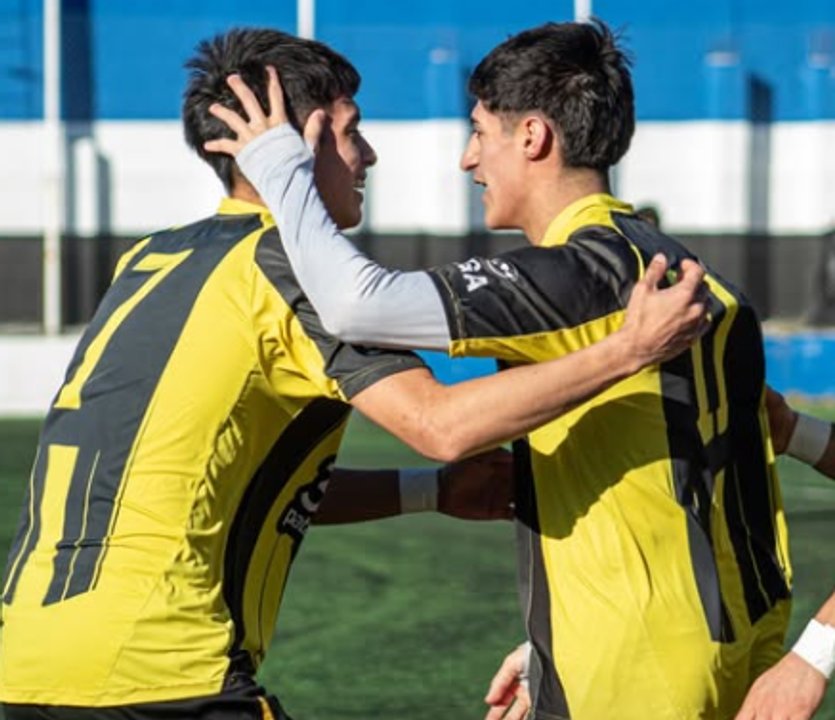Rada Tilly derrotó a General Saavedra y lidera el Torneo Apertura