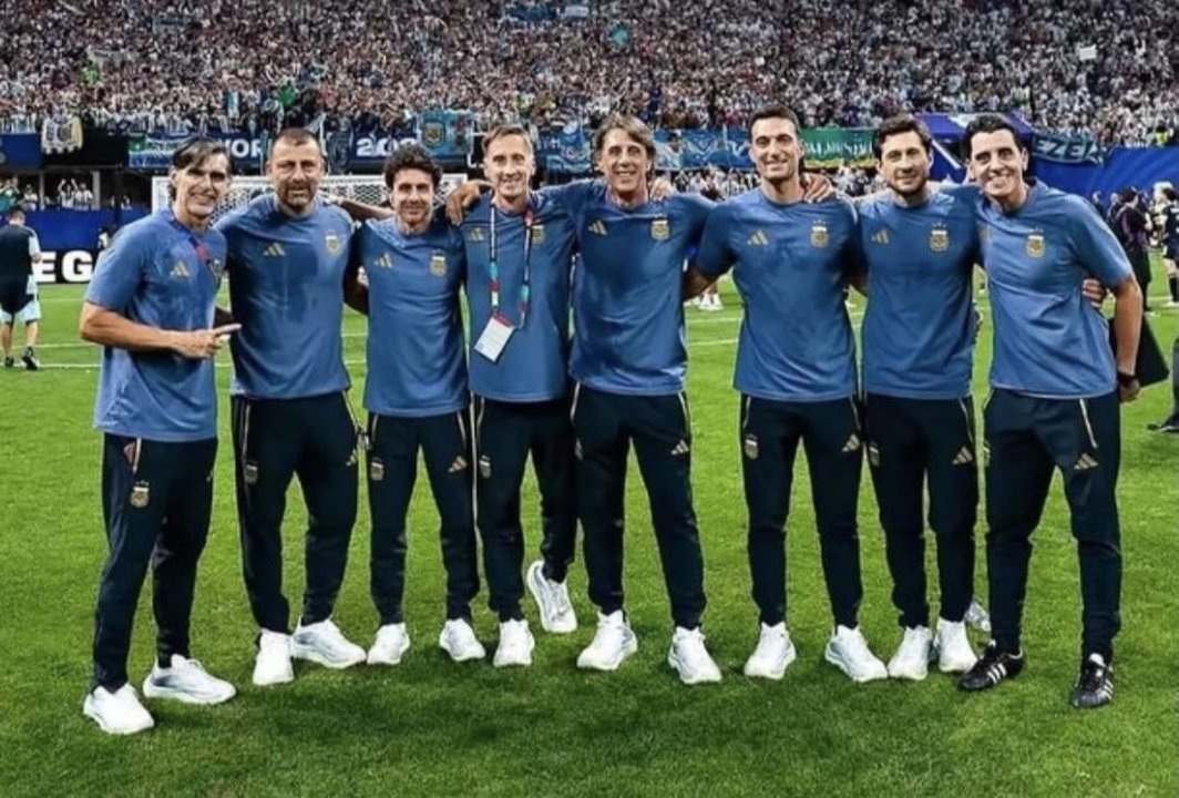 Scaloni se disculpa con los hinchas tras el Mundial: "Lo siento por no haberles traído otra copa"