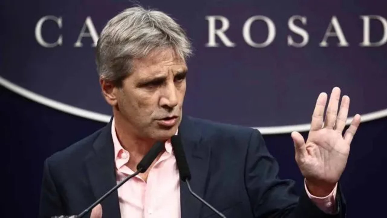 Luis Caputo viajará a Estados Unidos para reunión del G20