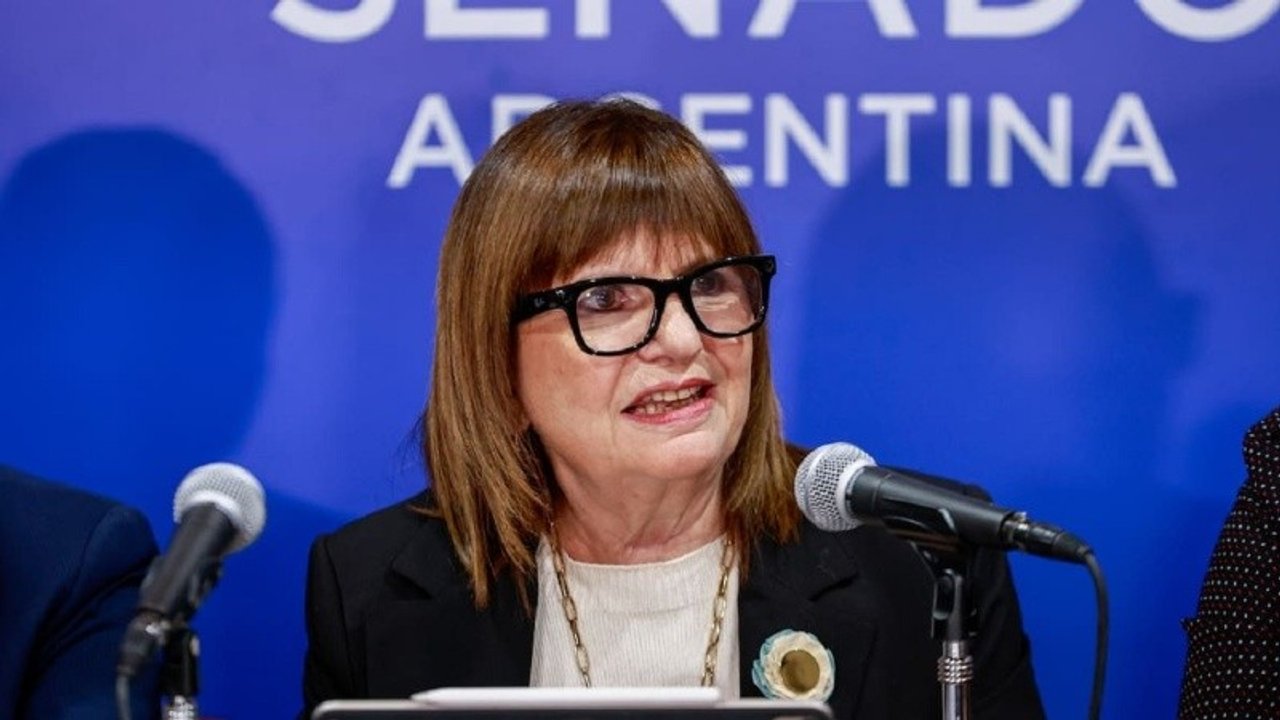 Bullrich defiende reforma sobre tierras y sostiene que la propiedad no altera la soberanía