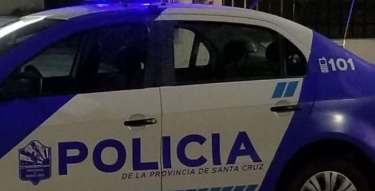 Conductor escapa de control y choca en Río Gallegos