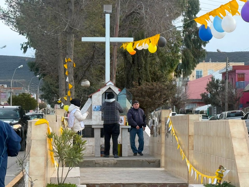 Cientos de fieles celebran el Día de San Cayetano en Comodoro Rivadavia
