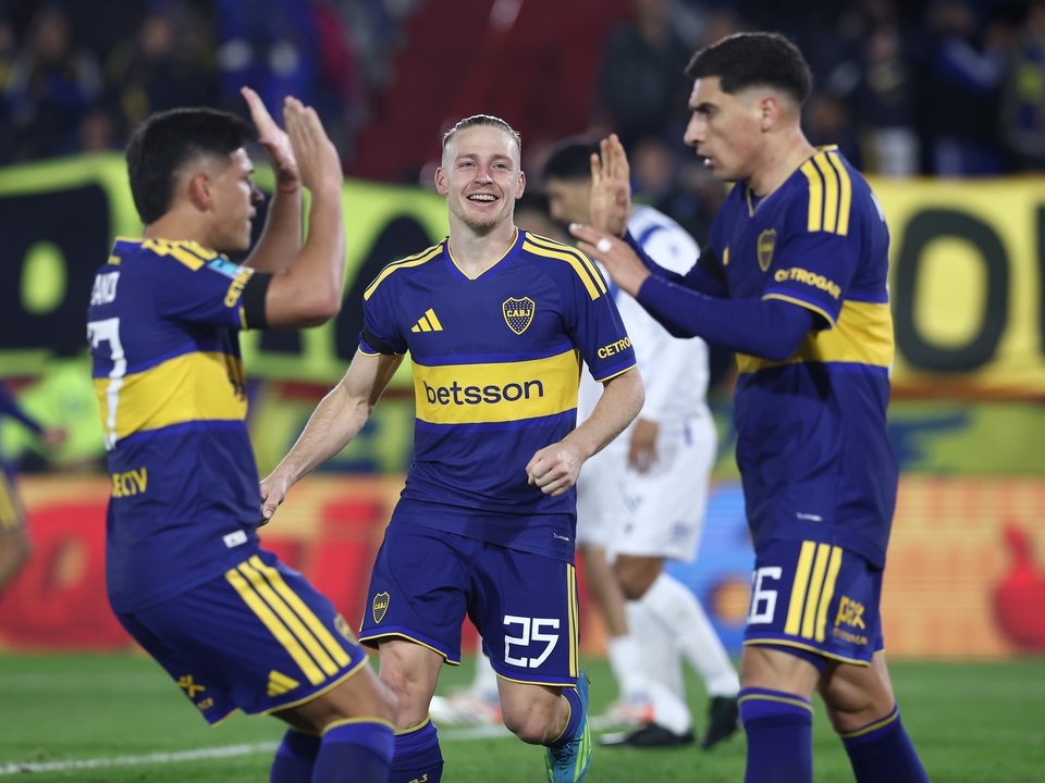 Boca y Vélez empatan 1-1 en el Ducó y se alejan de la cima