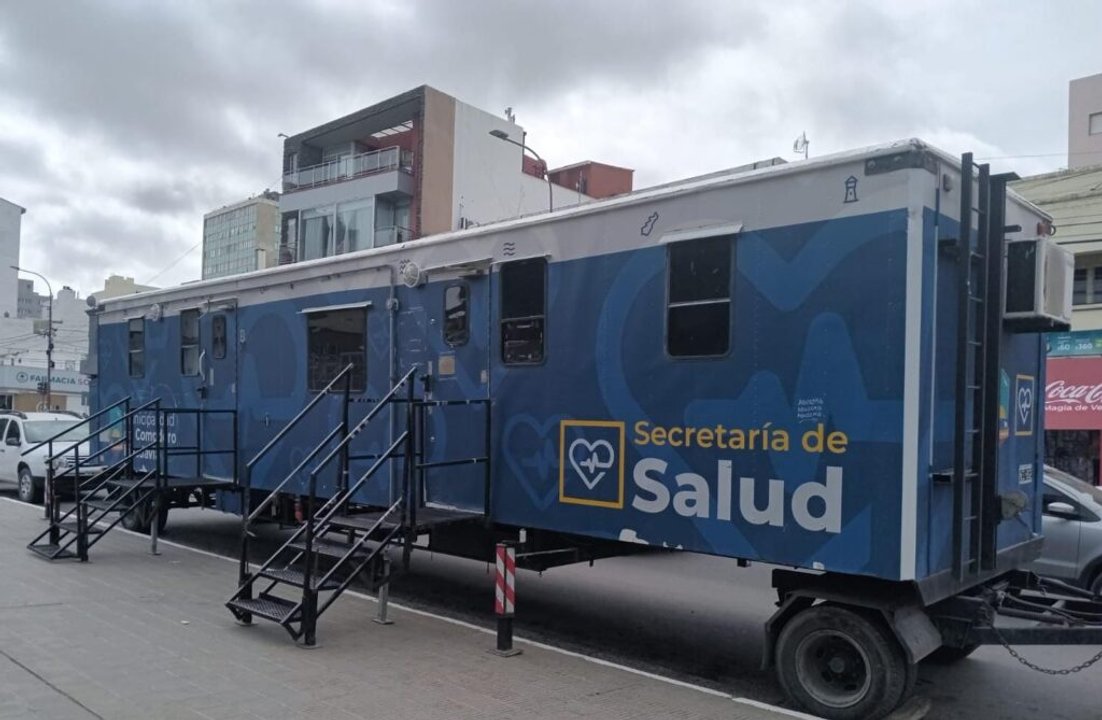 Comodoro Rivadavia refuerza atención médica con tráiler sanitario