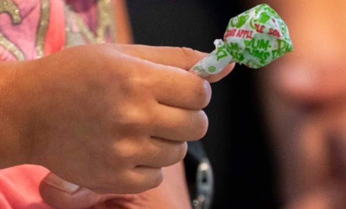 Dos policías salvaron la vida de una niña de 5 años en El Calafate