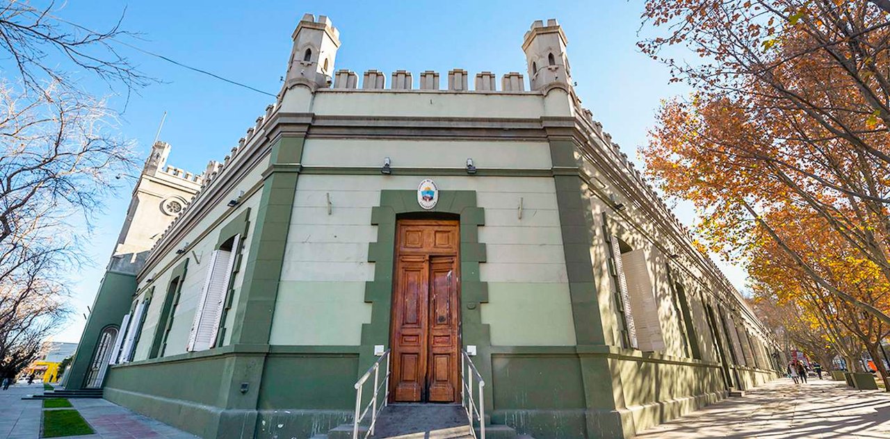 Tres despidos en Neuquén por la política de tolerancia cero en el Estado
