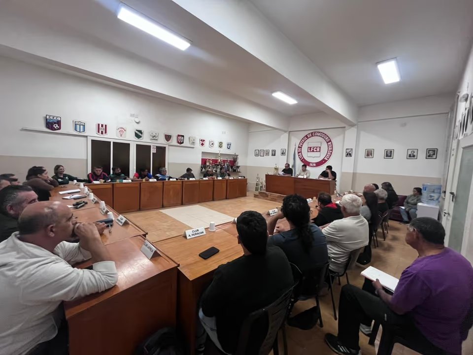 Crisis en el fútbol de Comodoro Rivadavia: sin Tribunal de Disciplina