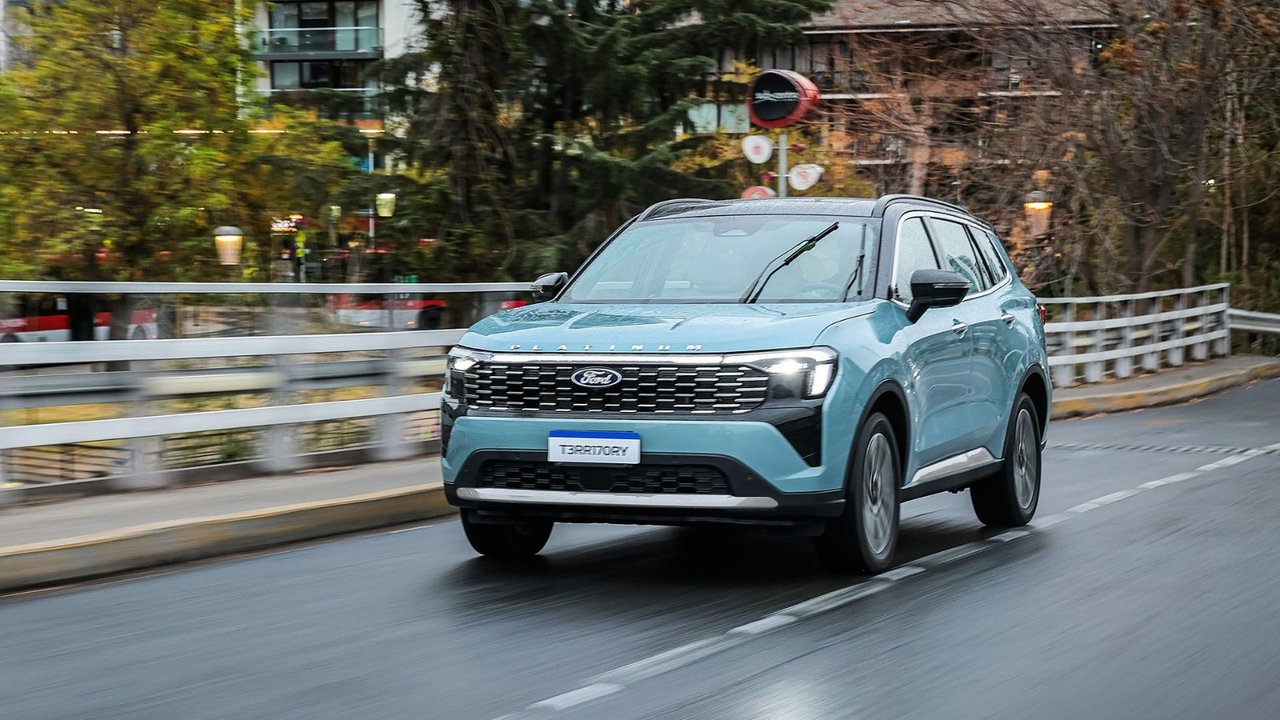 Ford presenta la nueva versión Platinum de la SUV Territory